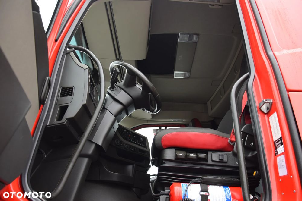 Volvo FH500 / NISKA KABINA / HYDRAULIKA / EURO 6 / ACC / LEDY / ALUFELGI / SERWISOWANY / SPROWADZONY - 21