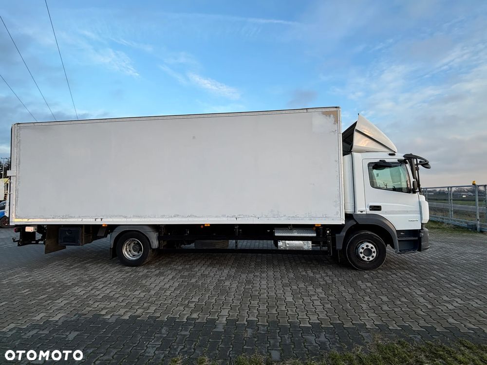 Mercedes-Benz ATEGO 1524  EURO 6 (1527, 1530) kontener z windą , kabina przeedłużana  z łóżkiem składanym - 8