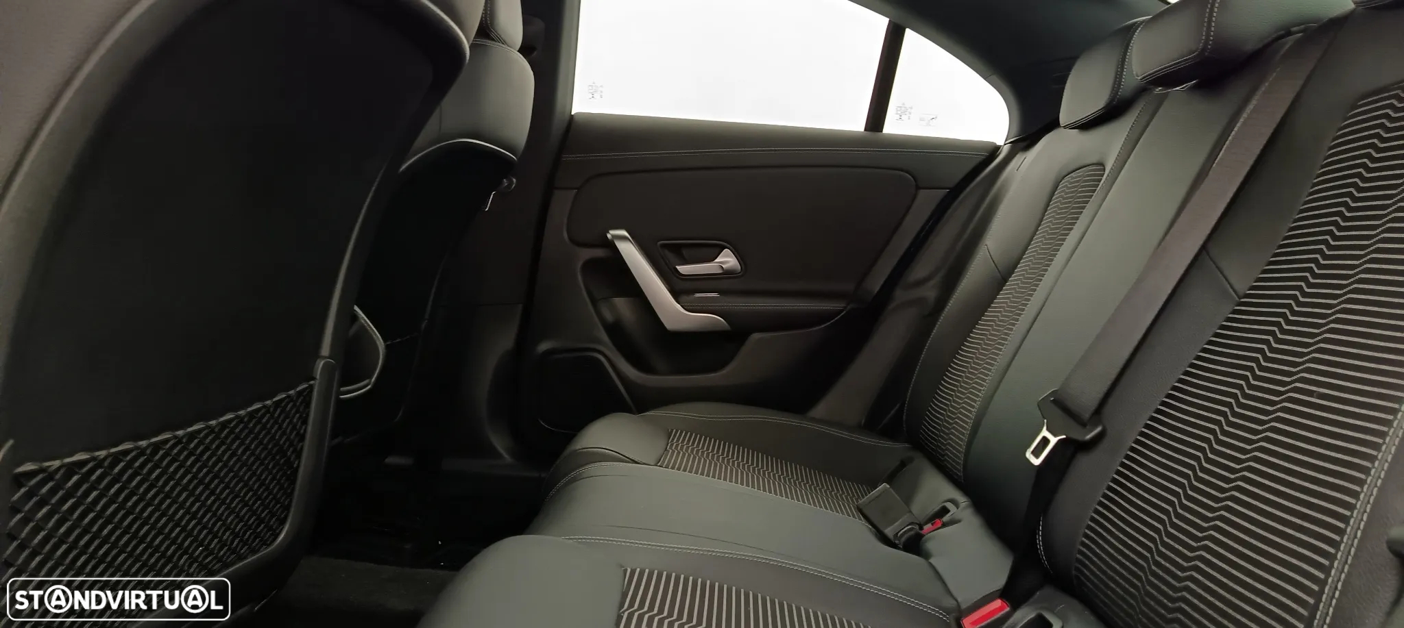 Mercedes-Benz CLA 180 d Progressive Aut. - 29