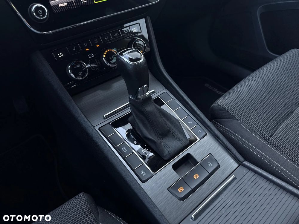 Skoda Superb 2.0 TSI Style DSG - 15