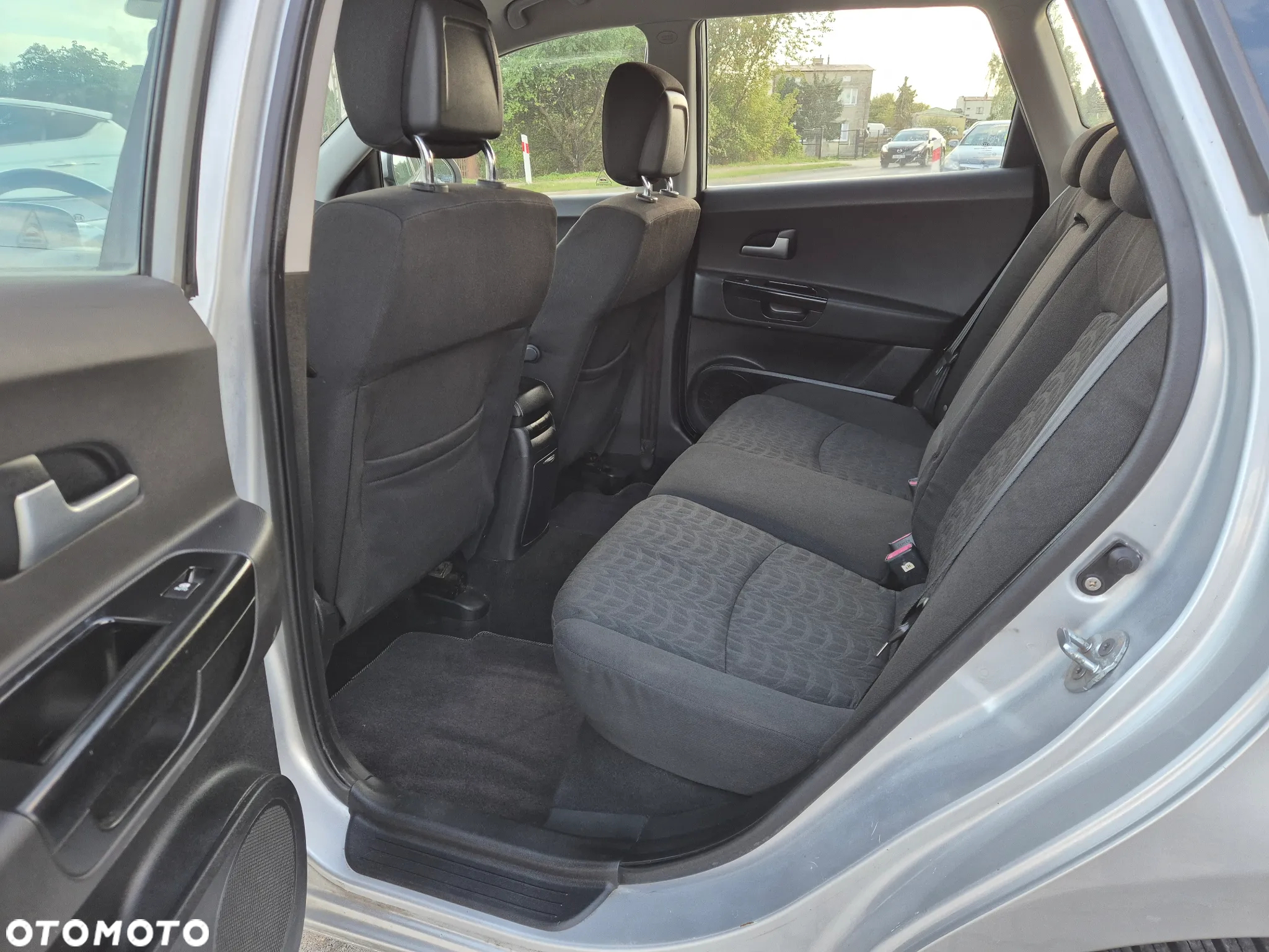 Kia Ceed 2.0 CRDi EX - 9