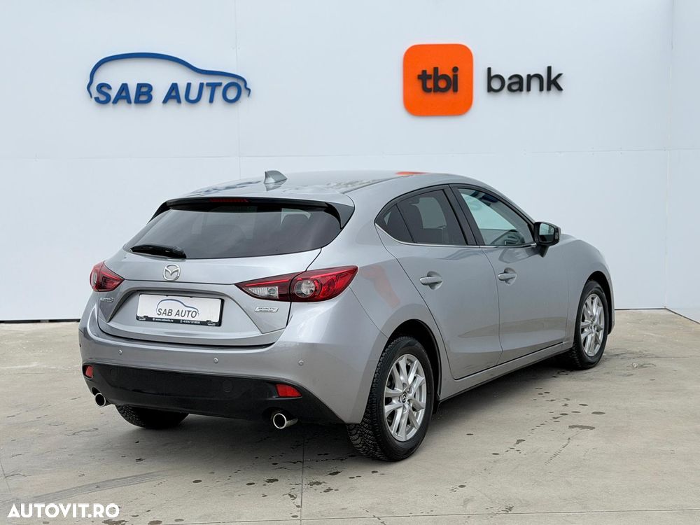 Mazda 3 SKYACTIV-D 150 Automatik Sports-Line - 4