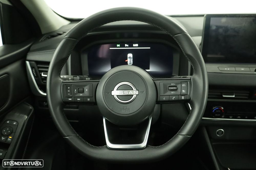 Nissan Qashqai 1.3 DIG-T N-Connecta LED - 15