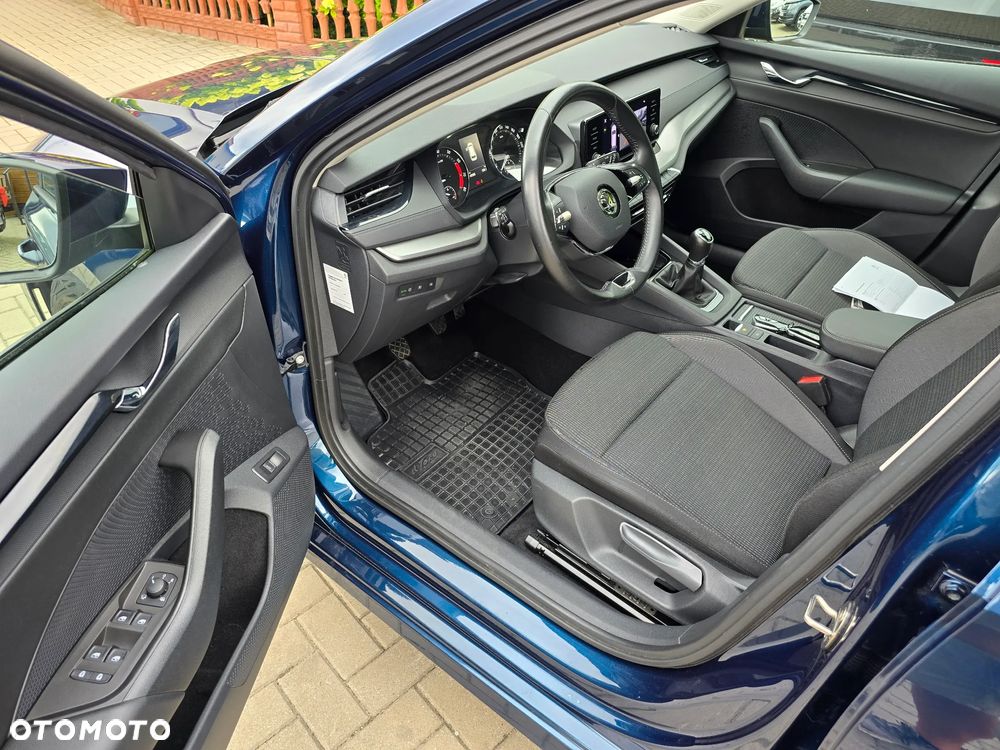 Skoda Octavia - 8