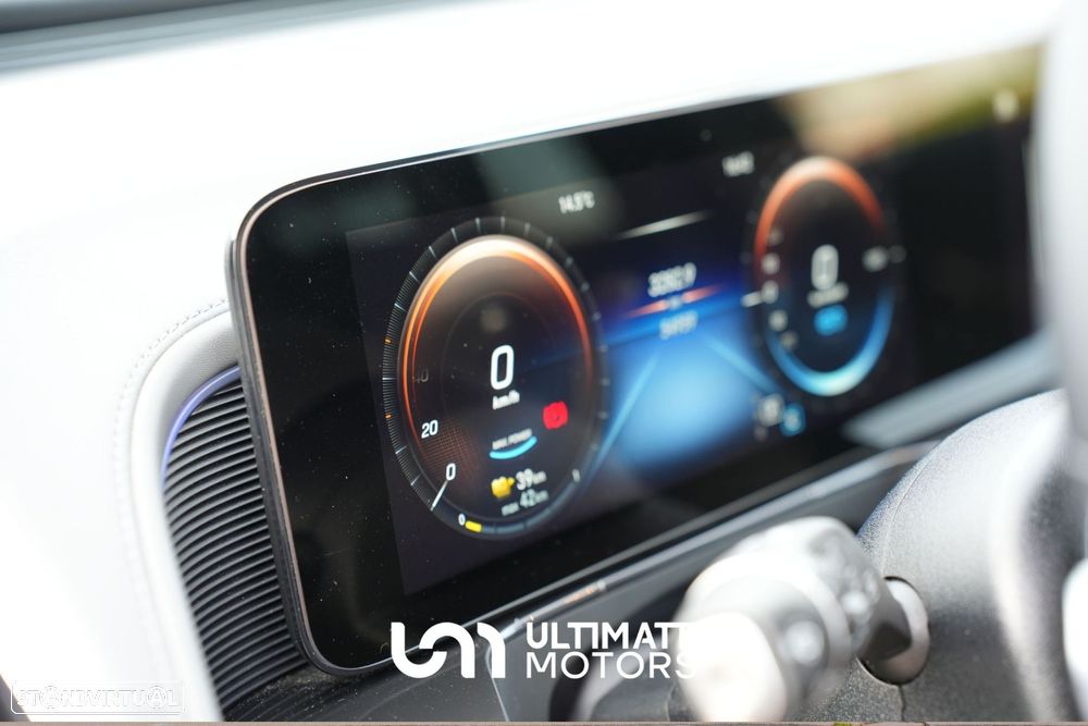 Mercedes-Benz EQC 400 4Matic AMG Line - 12