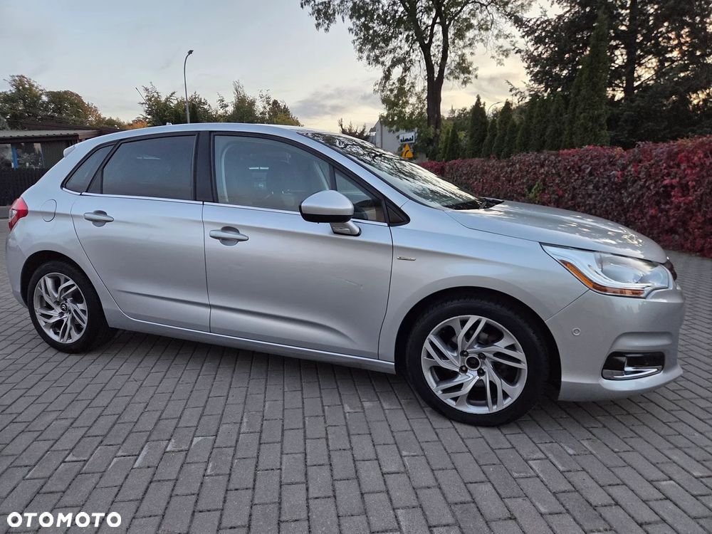Citroën C4 1.6 VTi Exclusive - 3