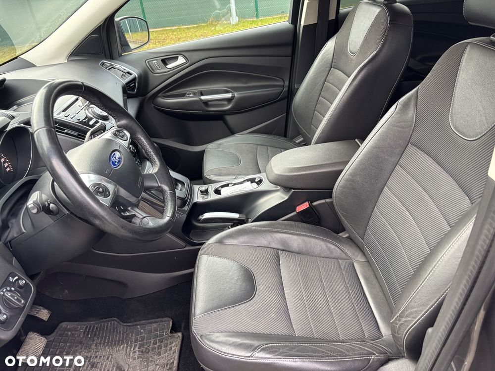 Ford Kuga 2.0 TDCi 4x4 Individual - 29