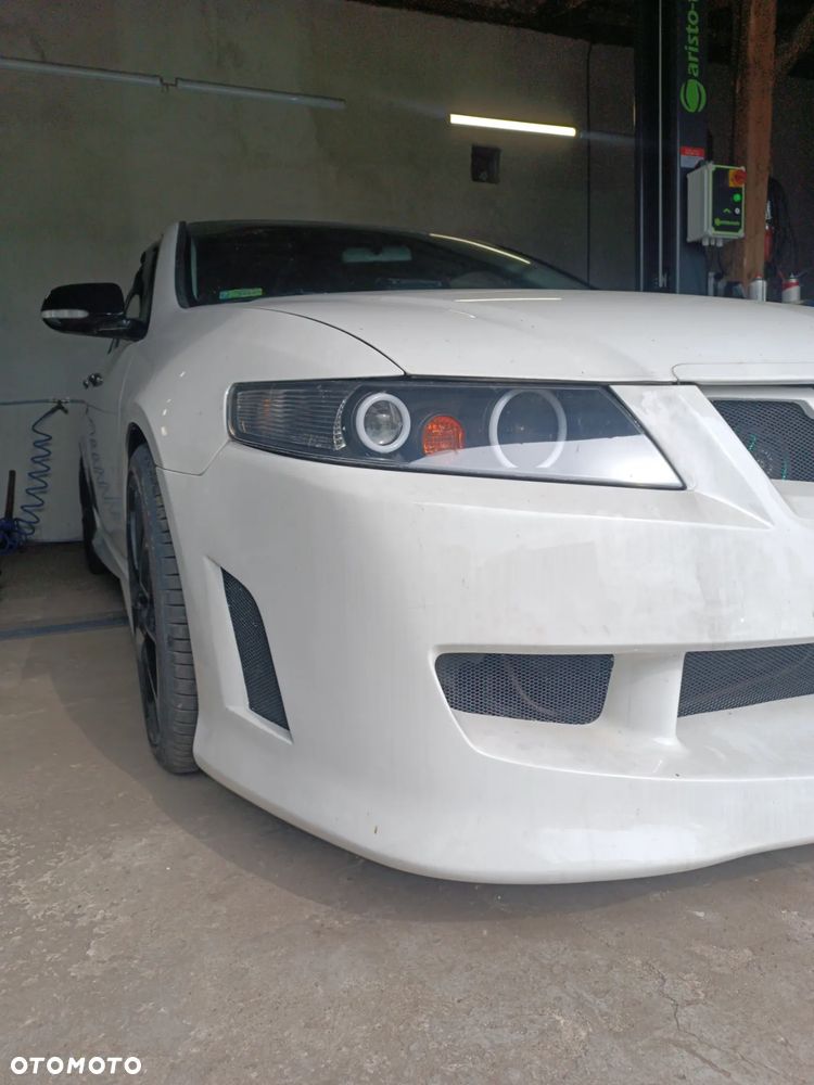 Honda Accord 2.0 i Sport - 23