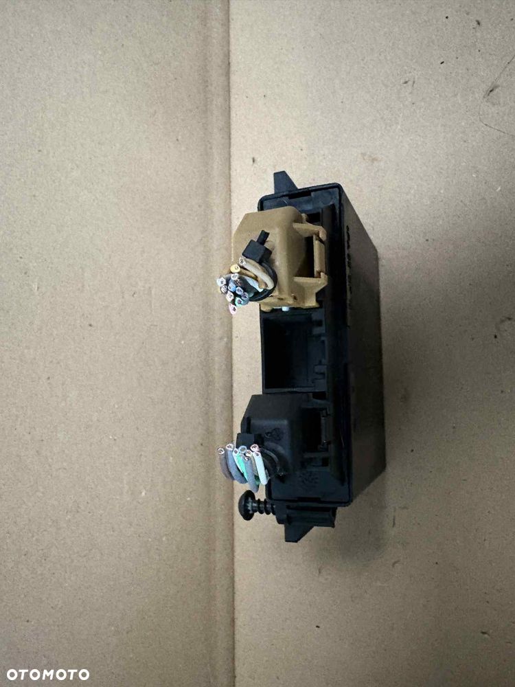 MODUŁ PDC RENAULT LAGUNA III - 2