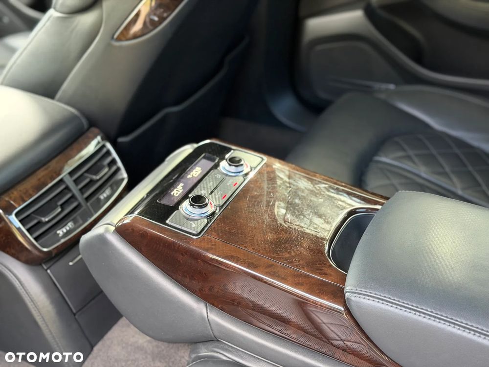 Audi A8 4.2 TDI Quattro - 24