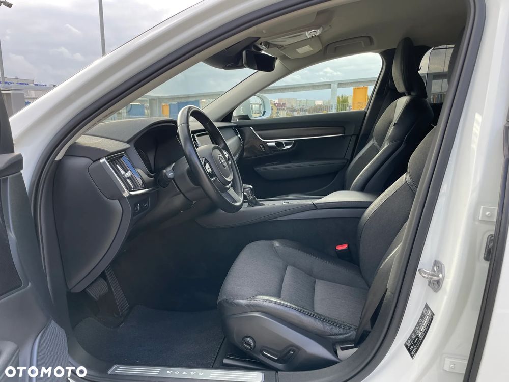 Volvo V90 Cross Country T5 AWD Pro - 18