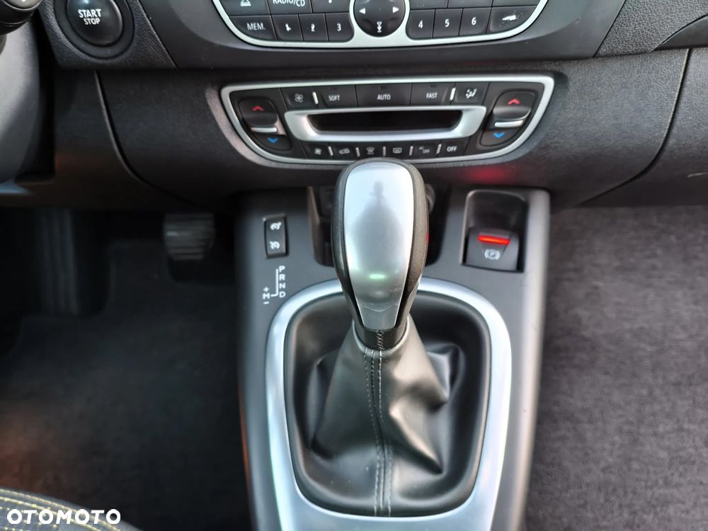 Renault Scenic 2.0 16V 140 CVT Dynamique - 22