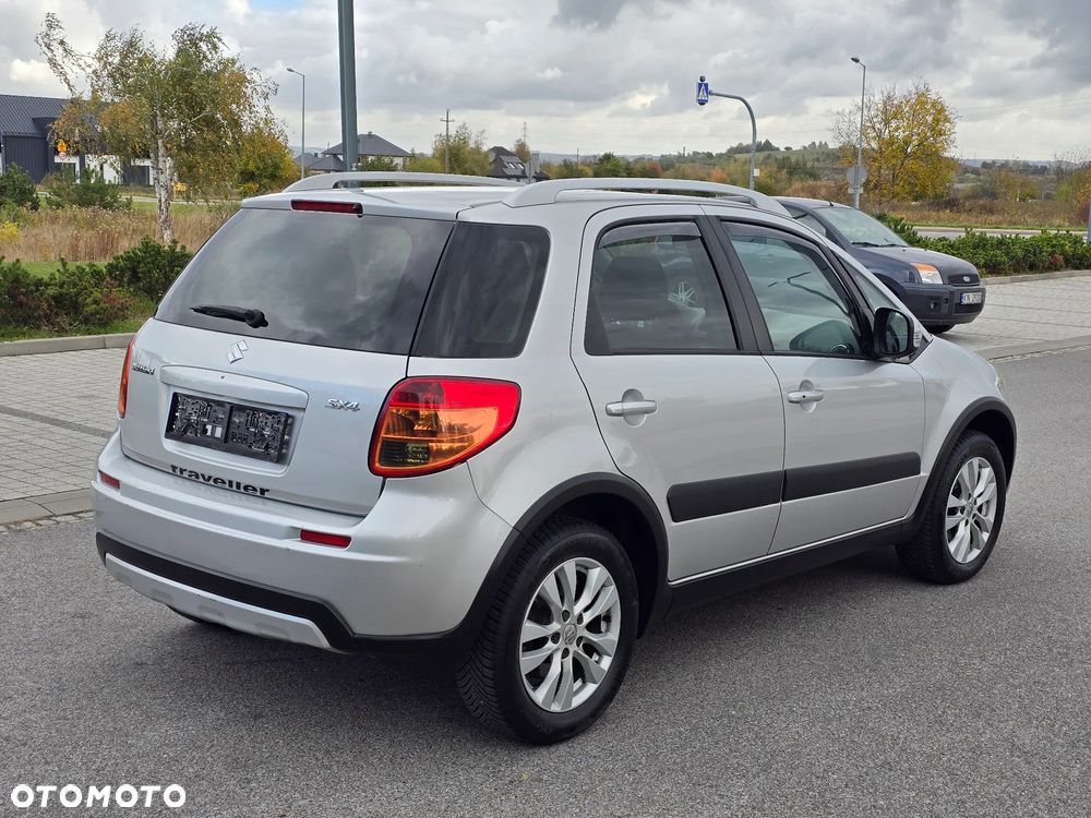 Suzuki SX4 - 4