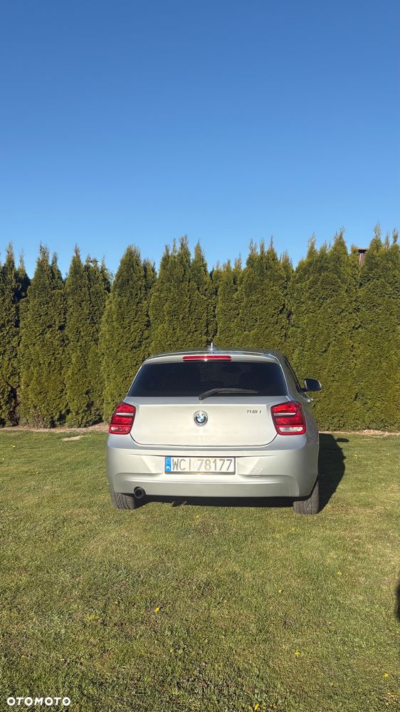 BMW Seria 1 118i Urban Line - 5
