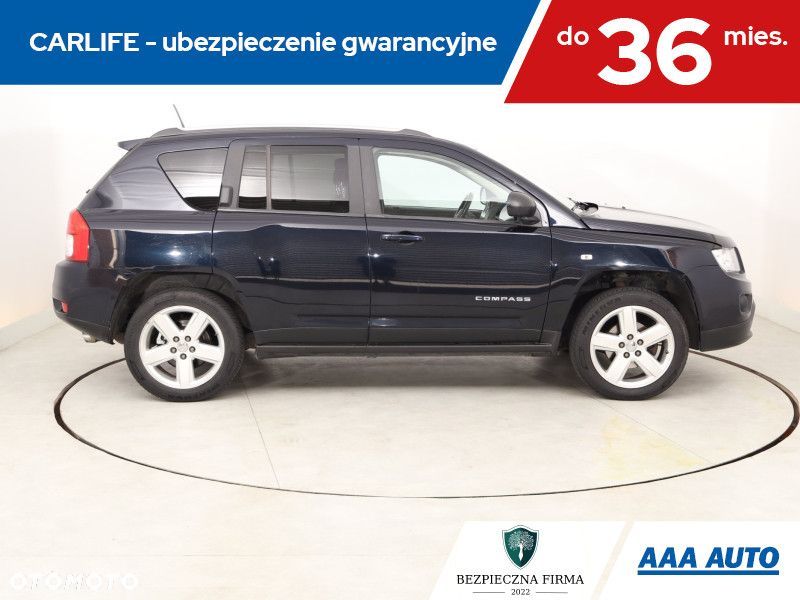 Jeep Compass - 8