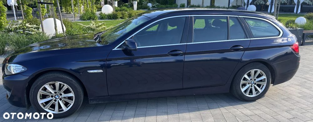 BMW Seria 5 520d - 8
