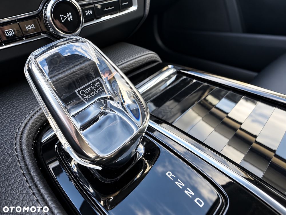 Volvo V90 T8 Recharge AWD Geartronic Inscription - 18