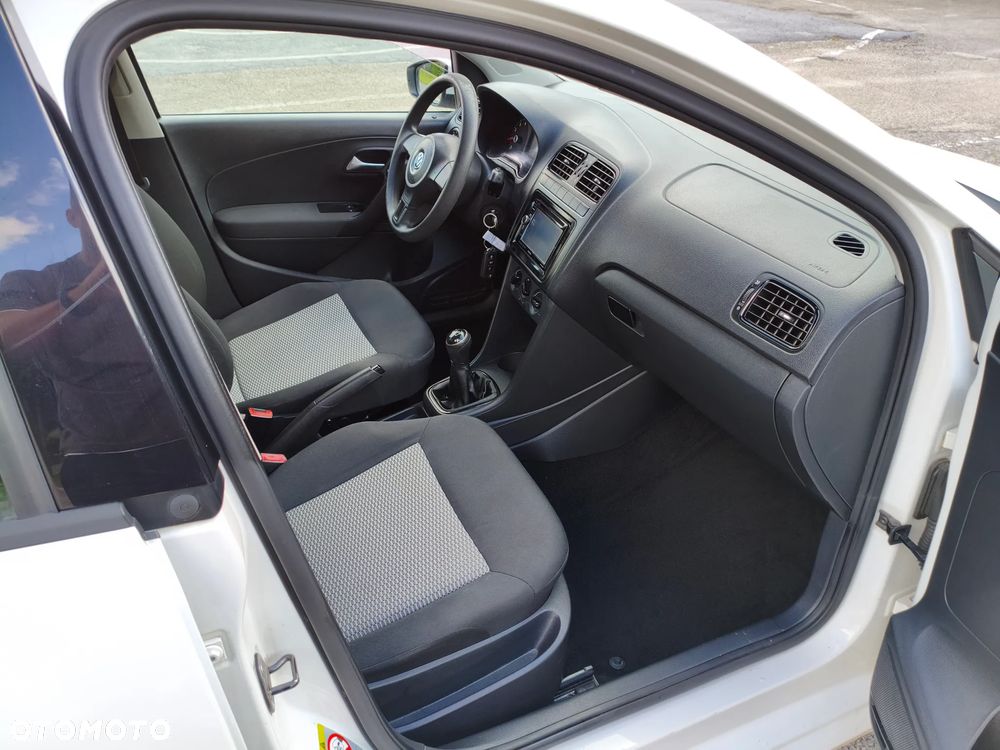 Volkswagen Polo 1.2 Trendline - 16