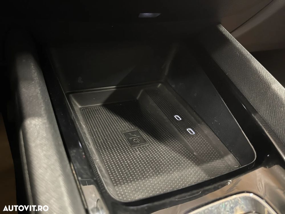 Skoda Octavia 2.0 TDI DSG Ambition - 27