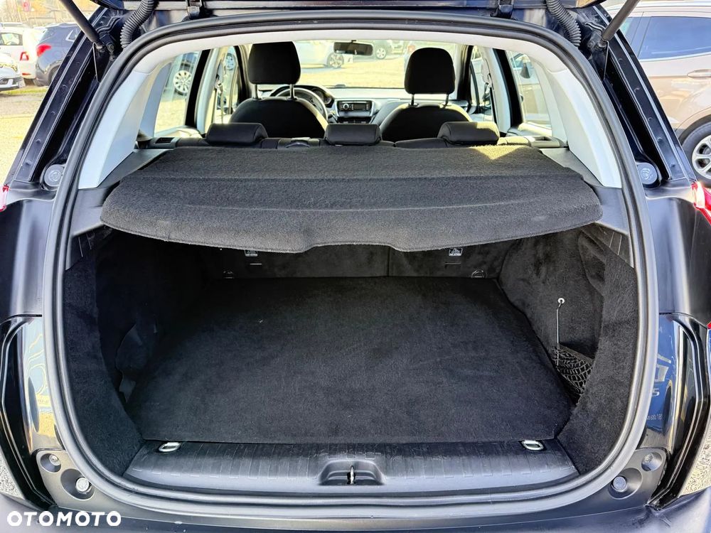 Peugeot 2008 1.6 BlueHDi Active - 24