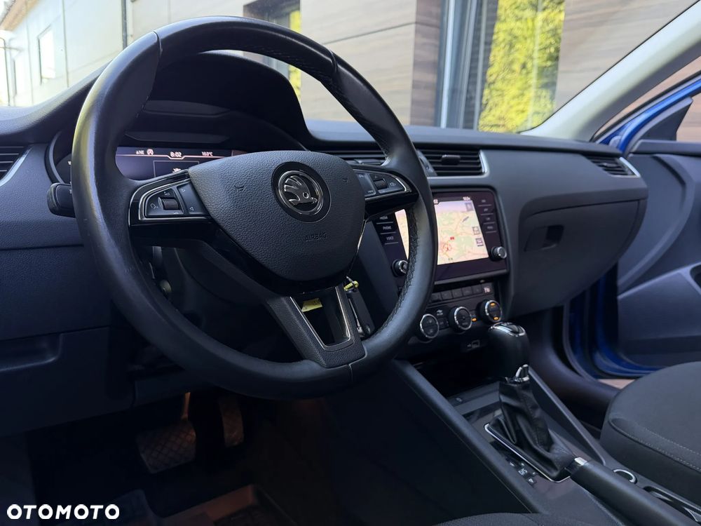 Skoda Octavia 2.0 TDI DSG Style - 21