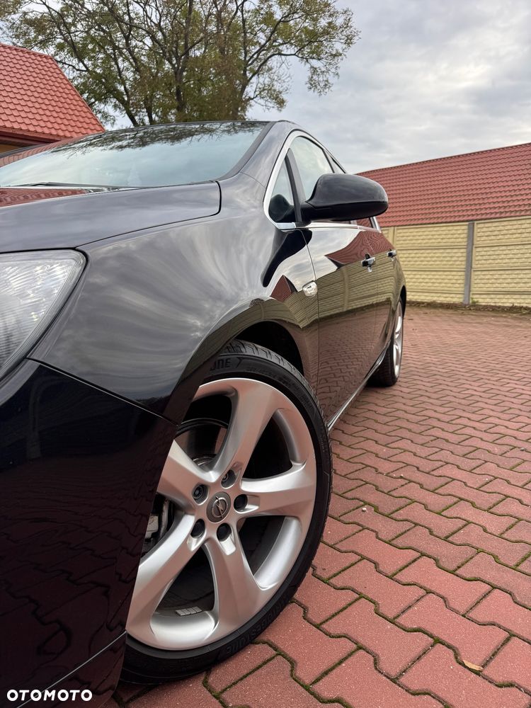 Opel Astra 1.6 T Sport - 15