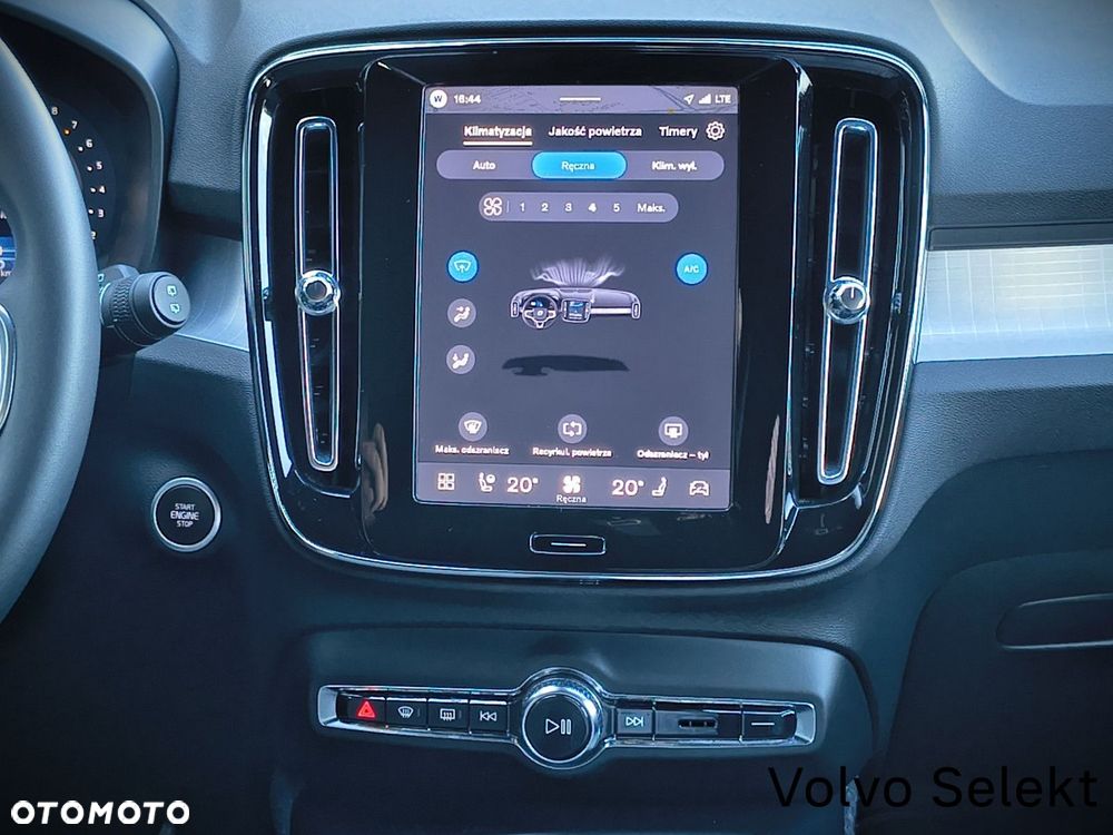 Volvo XC 40 - 18