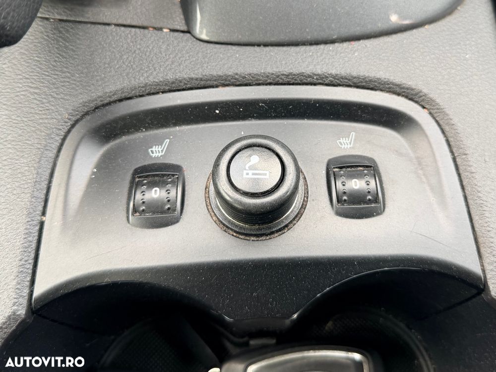 Ford Focus 1.6 TDCI DPF Titanium - 21