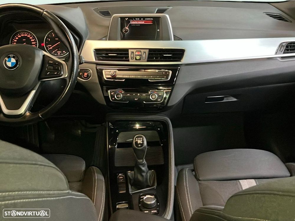 BMW X1 16 d sDrive Line Sport - 16