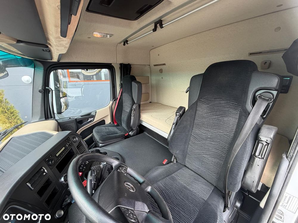 Mercedes-Benz Actros 1824 chłodnia multitemperatura // E6 // Niski przebieg !! 297 tyś.km !! // 18 Epal // winda DHOLLANDIA - 24