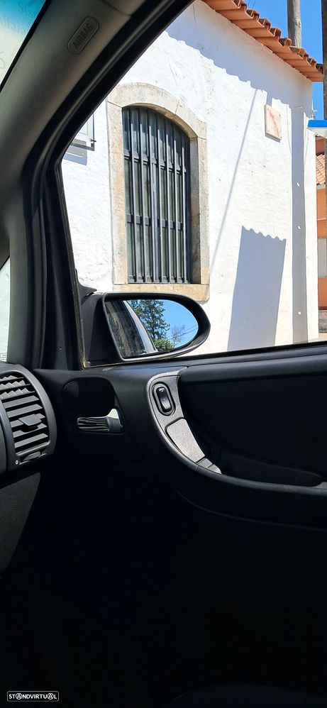 Opel Zafira 2.0 DTi Elegance - 11