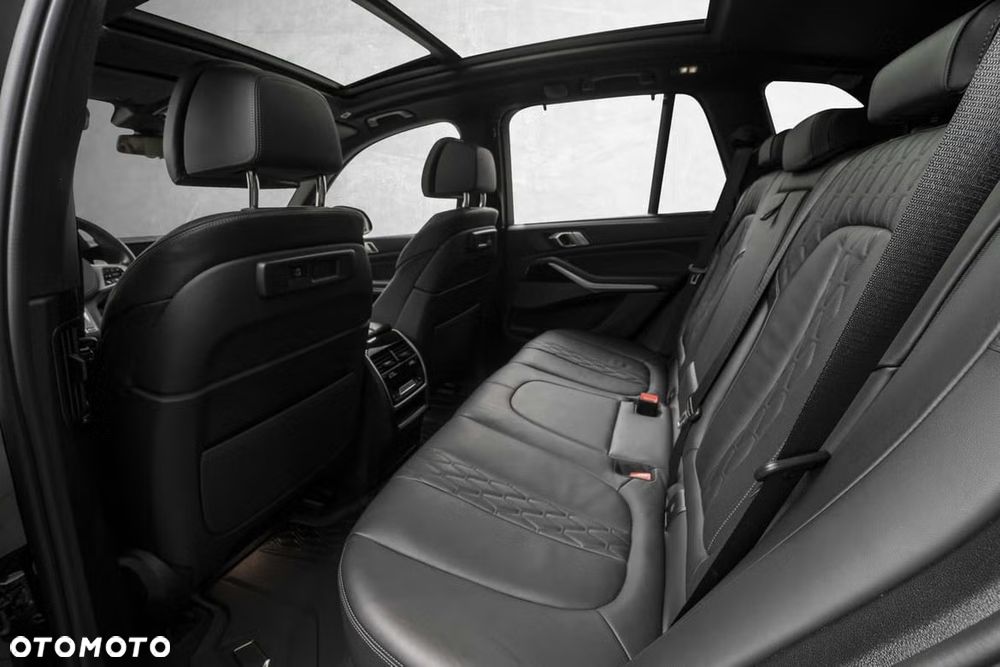 BMW X5 xDrive45e - 22