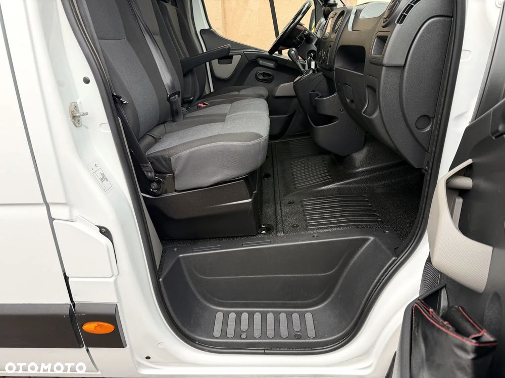 Renault Master L3H3 - 28