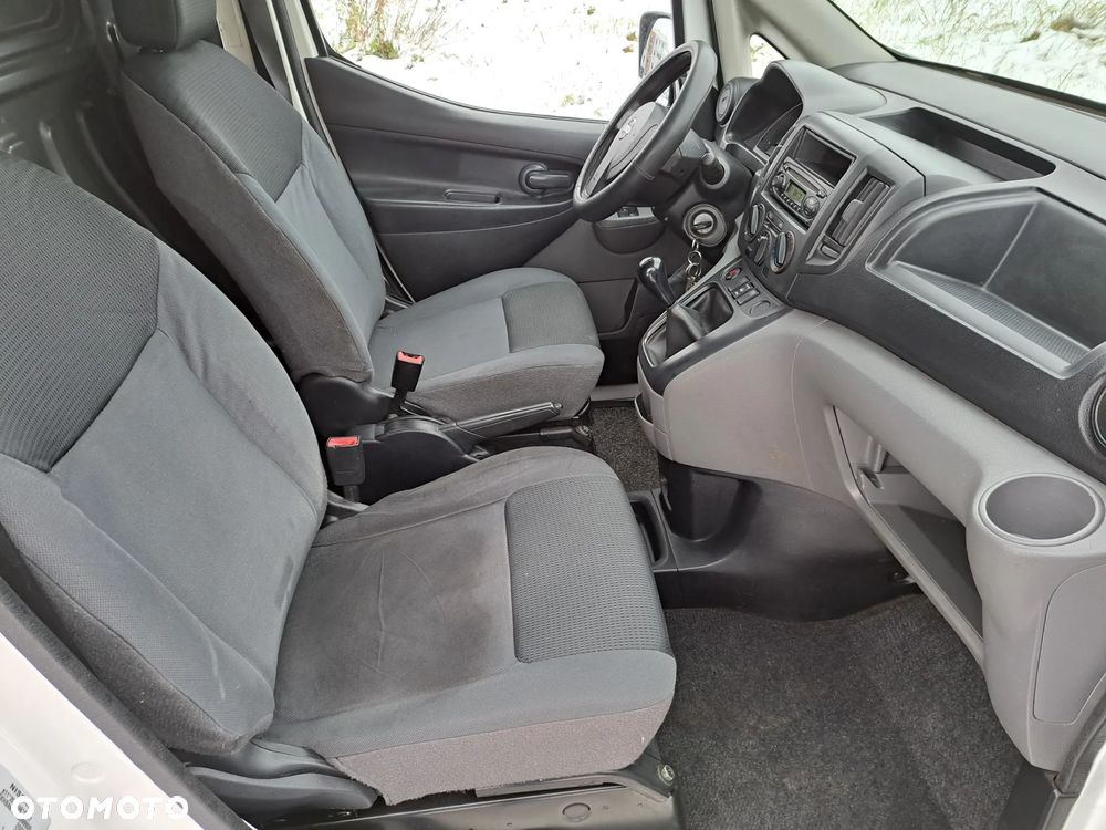 Nissan NV200 - 17