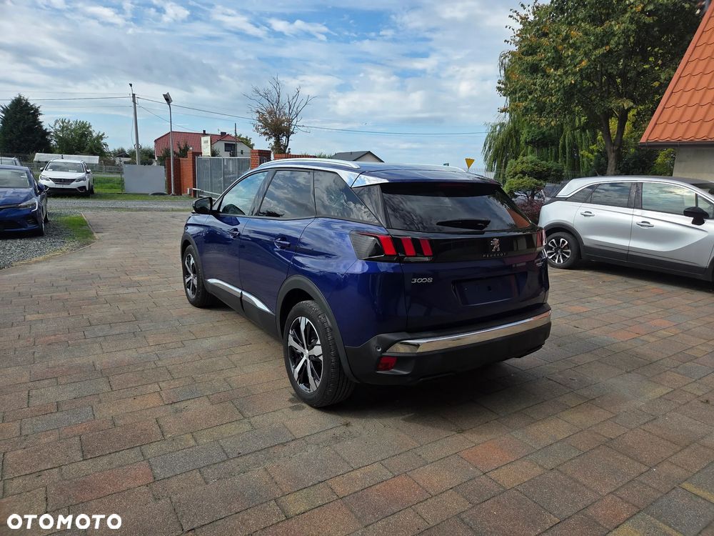 Peugeot 3008 BlueHDi 130 Stop & Start EAT8 Roadtrip - 10