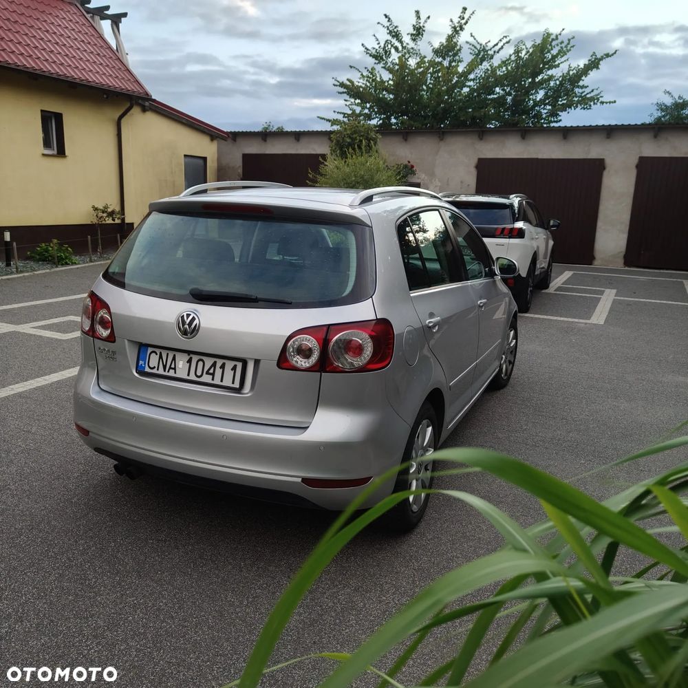 Volkswagen Golf Plus - 8