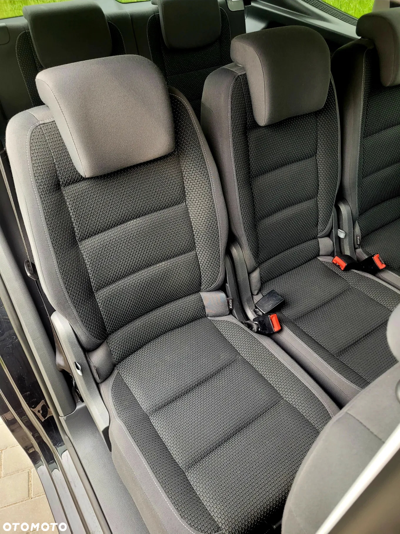 Volkswagen Touran 1.6 TDI DPF Comfortline - 32