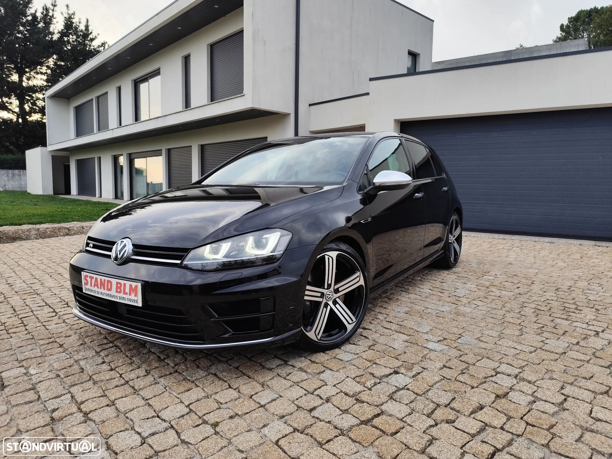 VW Golf 2.0 TSi R DSG - 1