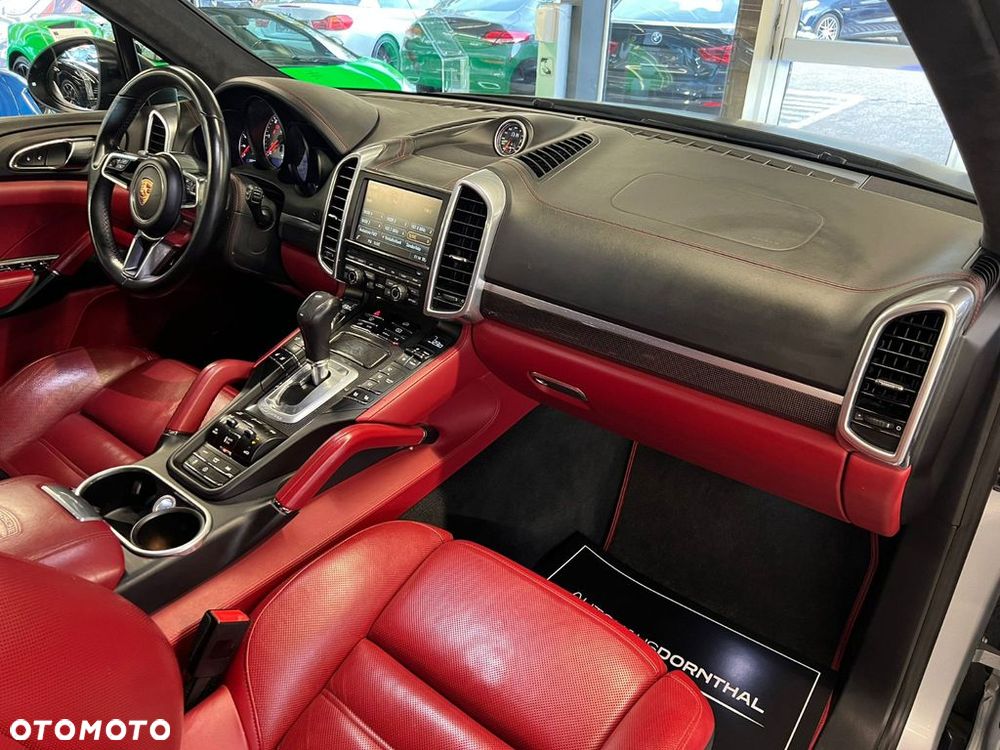 Porsche Cayenne S Diesel - 17