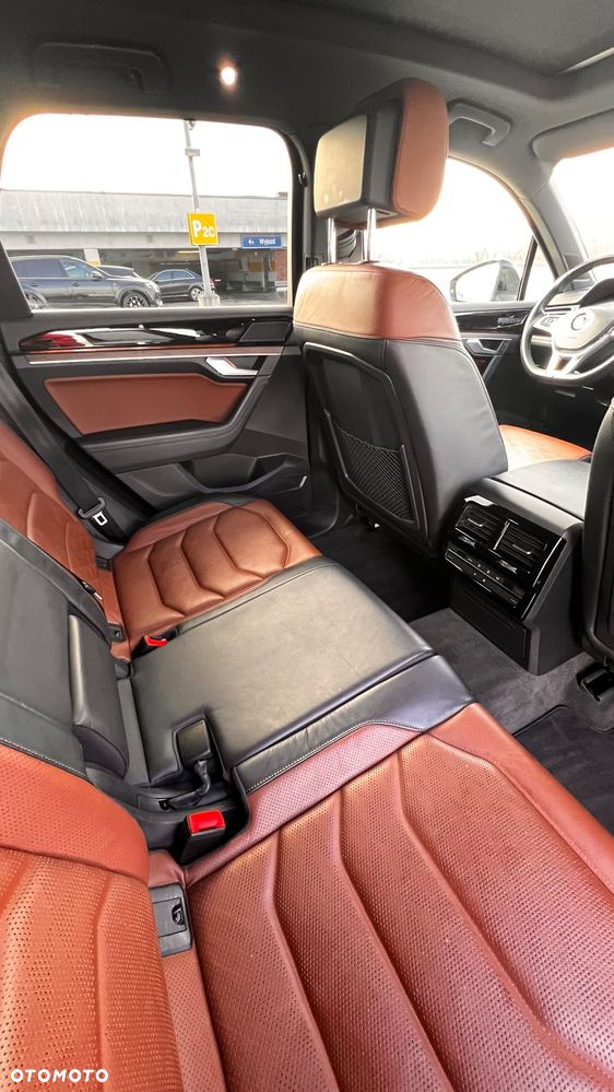 Volkswagen Touareg 3.0 V6 TDI SCR 4Mot Elegance - 12