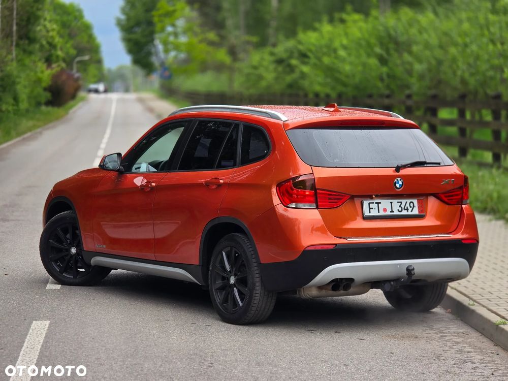 BMW X1 xDrive28i Sport Line - 3