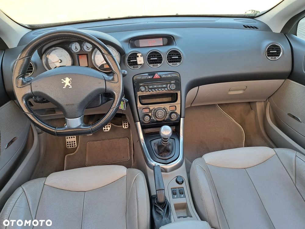 Peugeot 308 CC - 16
