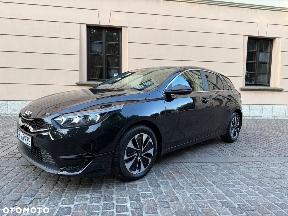 Kia Ceed 1.5 T-GDI Tribute DCT - 1