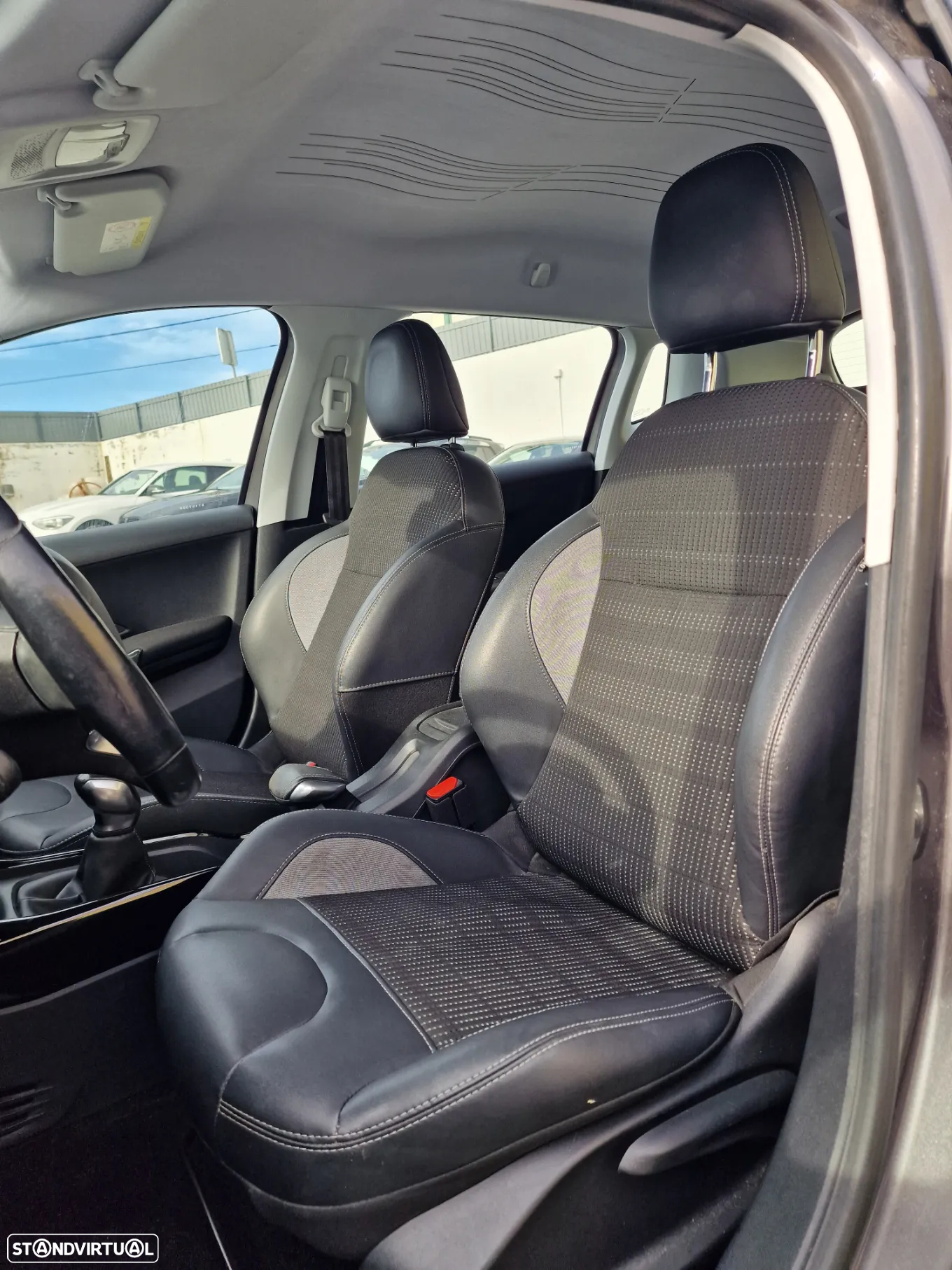 Peugeot 2008 PureTech 110 Stop&Start Allure - 11