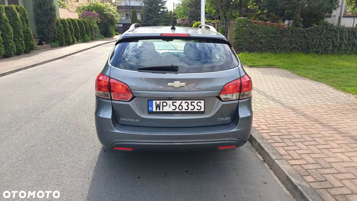 Chevrolet Cruze 1.7 LT - 7