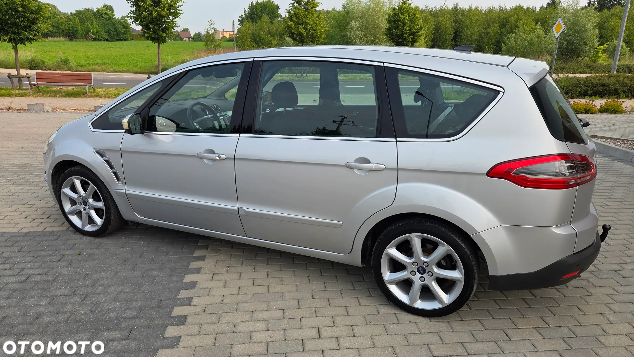 Ford S-Max 2.0 TDCi DPF Titanium - 6