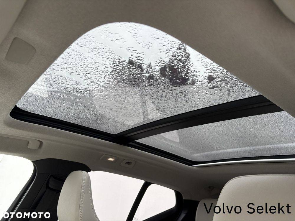 Volvo XC 40 - 18