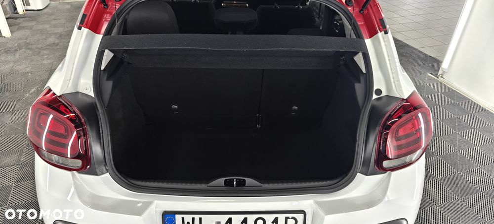 Citroën C3 1.2 PureTech Shine - 33