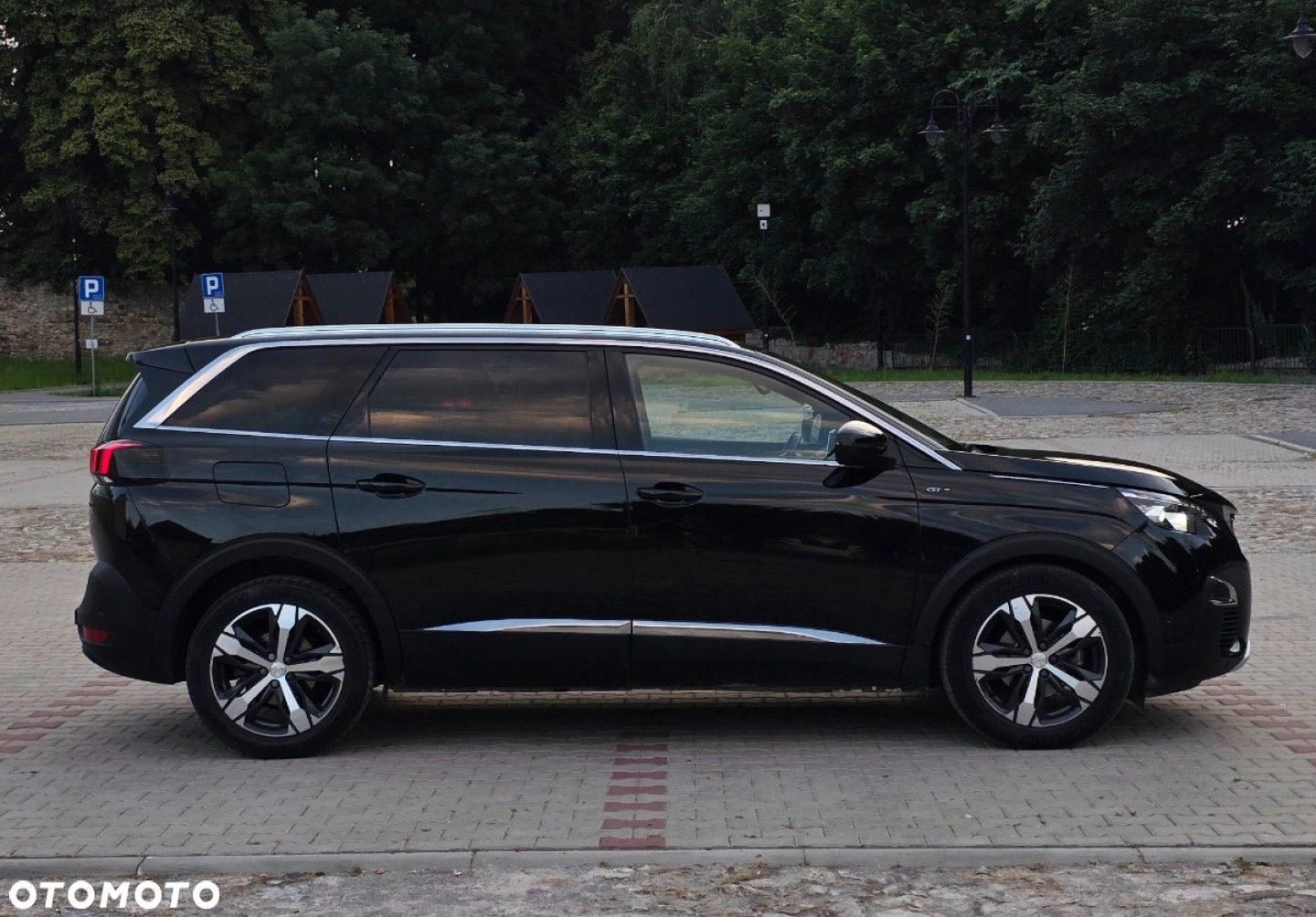 Peugeot 5008 - 3