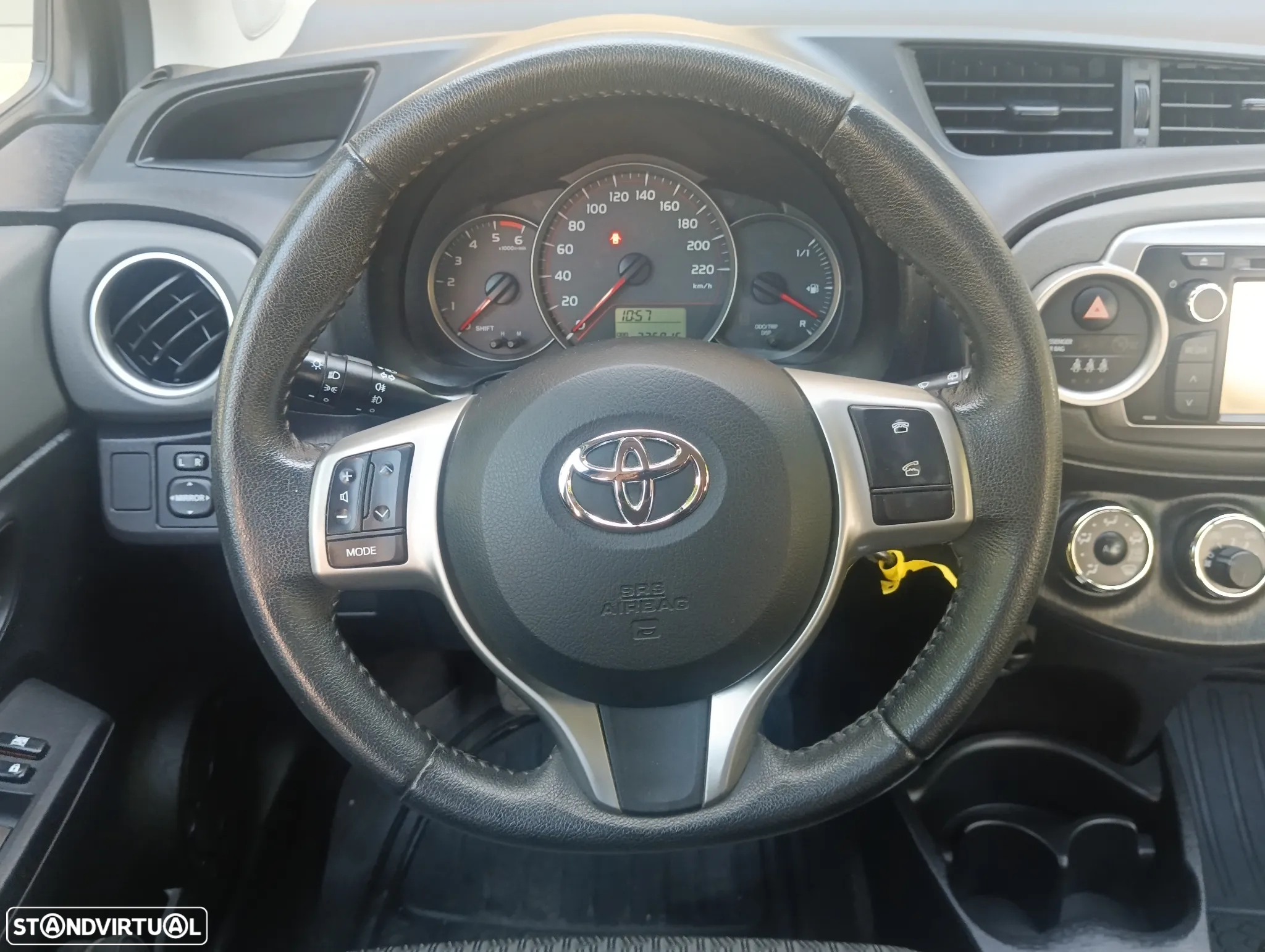 Toyota Yaris 1.4 D-4D Sport - 9